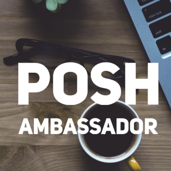 ✨Welcome to Kait’s Kloset✨ - Picture 2 of 2